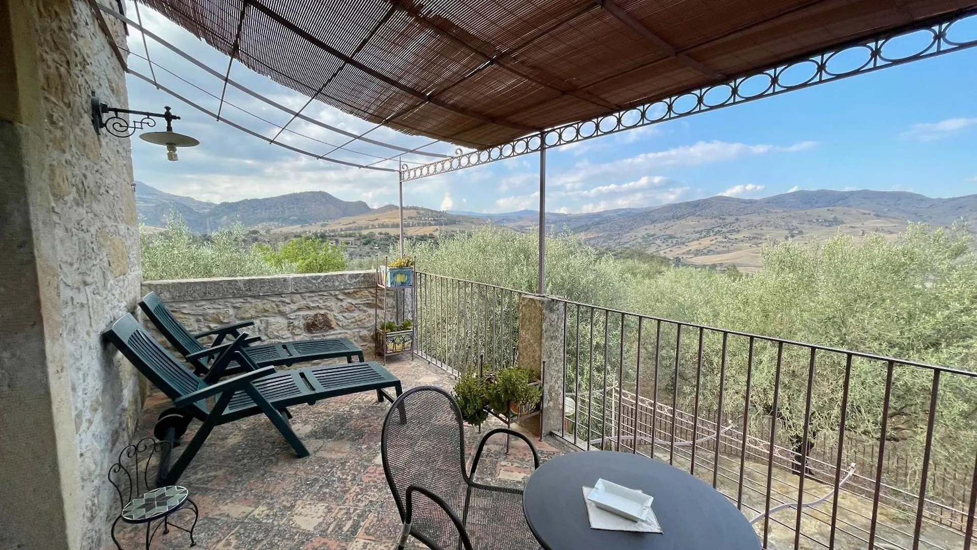 Le Querce Di Cota Villa Troina Farm stay