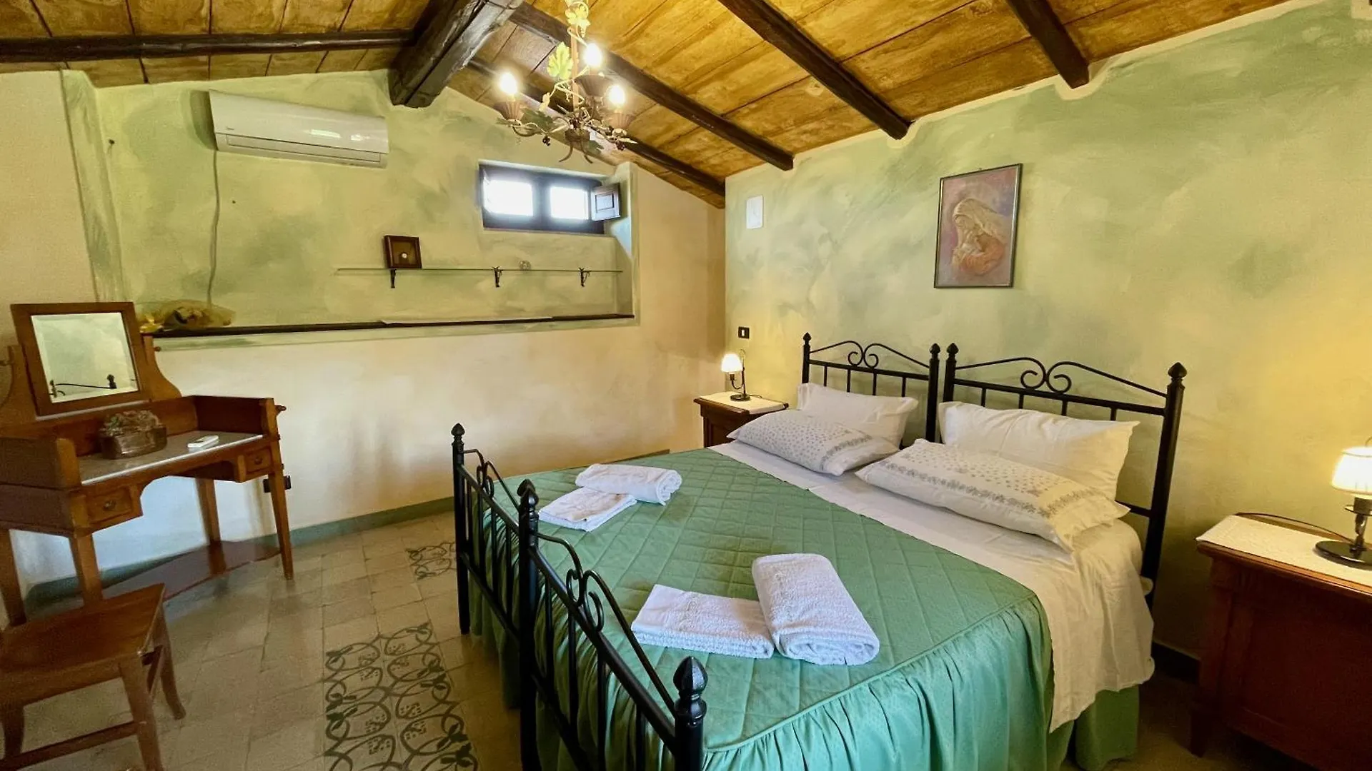 Le Querce Di Cota Villa Troina Italy
